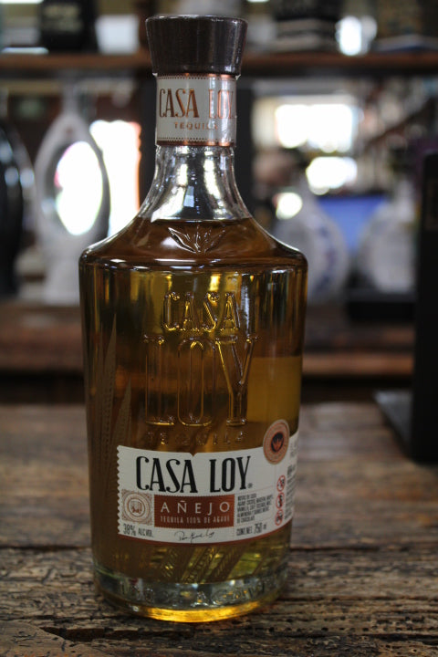 Tequila Casa Loy Añejo 750 ML