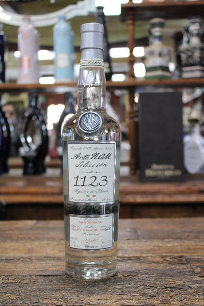 Tequila Artenom Seleccion De 1123 Blanco 700 ML